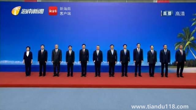 醫(yī)學(xué)博士出身的他當(dāng)選海南省委書記 醫(yī)生出身 曾在上海、教育部工作