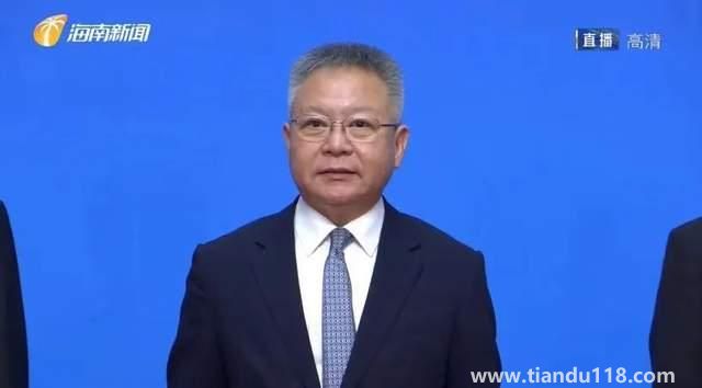 醫(yī)學(xué)博士出身的他當(dāng)選海南省委書記 醫(yī)生出身 曾在上海、教育部工作(圖2)