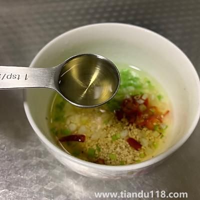 涼拌金針菇的做法（涼拌金針菇怎么做）(圖6)