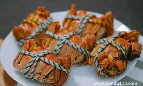 螃蟹蒸熟了可以放多久不壞(螃蟹怎么做好吃又簡單方便)(圖3) 螃蟹蒸熟了可以放多久不壞3