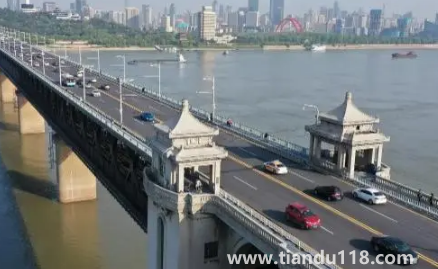 2022河南中秋節(jié)高速公路免費(fèi)嗎(中秋節(jié)放假是從哪一年開始的)(圖1) 2022河南中秋節(jié)高速公路免費(fèi)嗎1