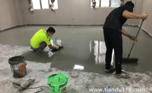 自流平適合做臥室地面嗎(自流平找平用什么材料)(圖3) 自流平適合做臥室地面嗎3