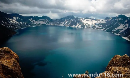 2022長白山中秋節(jié)氣溫有多少度（中秋節(jié)去長白山要穿厚衣服嗎）