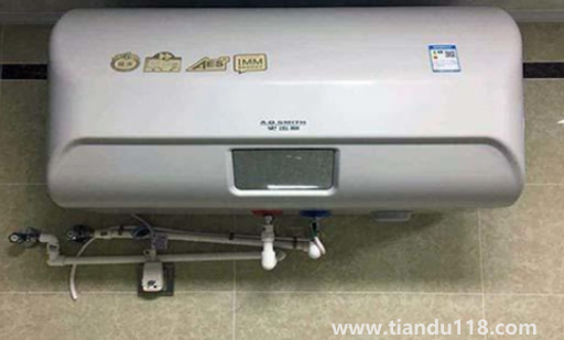 熱水器安裝的低了能放出水嗎(熱水器裝好了還能移位置么)(圖4) 熱水器安裝的低了能放出水嗎4