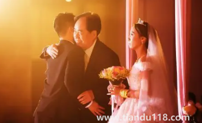 2022年10月17日這天裝修吉利嗎(裝修房子需要選個(gè)黃道吉日嗎)(圖2) 2022年10月17日這天裝修吉利嗎2