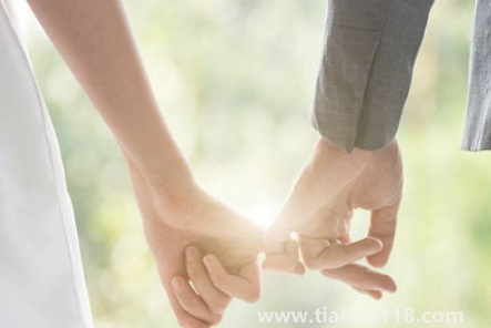 必須先訂婚在結婚嗎（不訂婚直接結婚彩禮什么時候給）