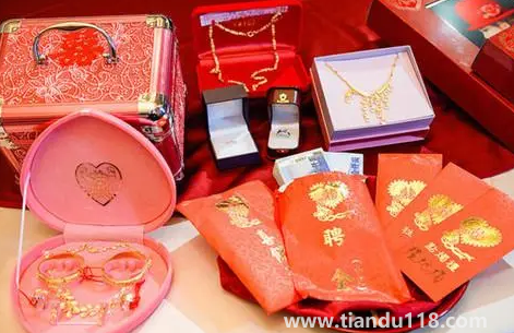 必須先訂婚在結(jié)婚嗎(不訂婚直接結(jié)婚彩禮什么時(shí)候給)(圖3) 必須先訂婚在結(jié)婚嗎3