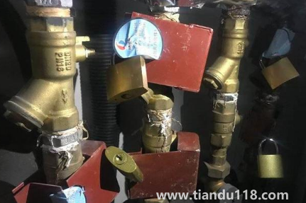 暖氣報停是不是徹底關(guān)閉入戶閥門(暖氣報停自己把閥門打開會影響別人供暖嗎)(圖2) 暖氣報停是不是徹底關(guān)閉入戶閥門2