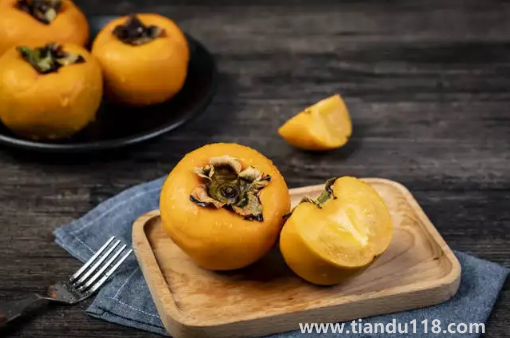 脆柿子里面有黑斑可以吃嗎(脆柿子怎么看壞沒壞)(圖3) 脆柿子里面有黑斑可以吃嗎3