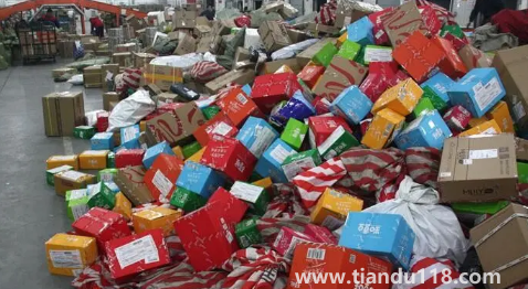 快遞保價(jià)合理嗎(現(xiàn)在寄順豐一定要保價(jià)嗎)(圖1) 快遞保價(jià)合理嗎1