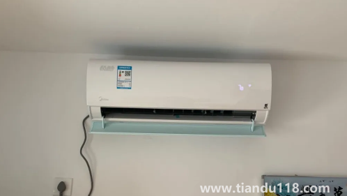 空調(diào)匹數(shù)越高越費(fèi)電嗎(空調(diào)買一級(jí)還是三級(jí)好)(圖1) 空調(diào)匹數(shù)越高越費(fèi)電嗎1