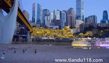 2022重慶一年最冷的是幾月份(重慶最冷的時(shí)候是多少度)(圖2) 2022重慶一年最冷的是幾月份2