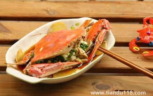 蒸螃蟹變色了就是熟了嗎(蒸螃蟹怎么看熟不熟)(圖3) 蒸螃蟹變色了就是熟了嗎3