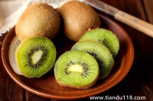 獼猴桃泡酒獼猴桃要熟透嗎(獼猴桃泡酒的注意事項)(圖3) 獼猴桃泡酒獼猴桃要熟透嗎3