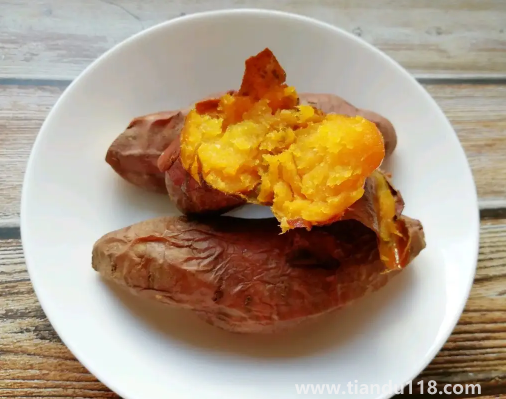 空氣炸鍋烤紅薯用什么紅薯好(空氣炸鍋烤紅薯的做法)(圖3) 空氣炸鍋烤紅薯用什么紅薯好3