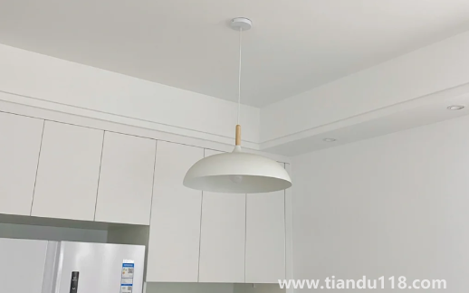 房子吊頂用什么材料好(房子吊頂裂縫怎么修補)(圖3) 房子吊頂用什么材料好3