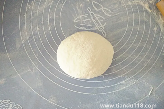 用白糖發(fā)面大概多長(zhǎng)時(shí)間(發(fā)面的技巧)(圖2) 用白糖發(fā)面大概多長(zhǎng)時(shí)間2