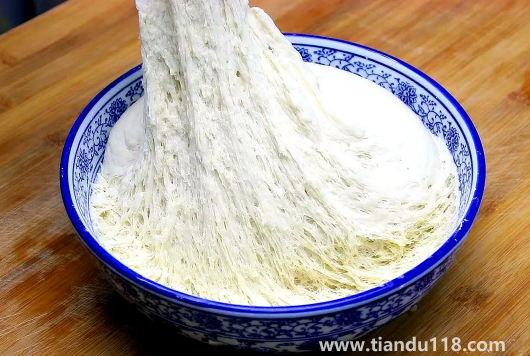 發(fā)面發(fā)不起來(lái)如何補(bǔ)救(發(fā)面的正確方法)(圖2) 發(fā)面發(fā)不起來(lái)如何補(bǔ)救2