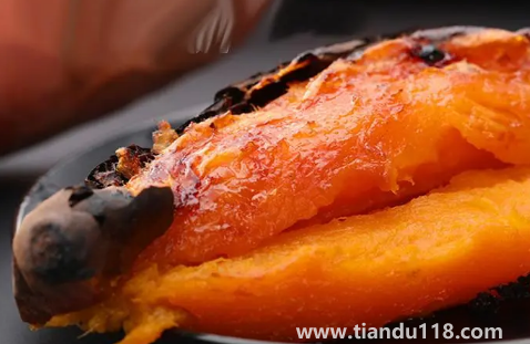 空氣炸鍋烤煙薯為什么沒流油(空氣炸鍋烤紅薯要多少溫度和時間)(圖3) 空氣炸鍋烤煙薯為什么沒流油3