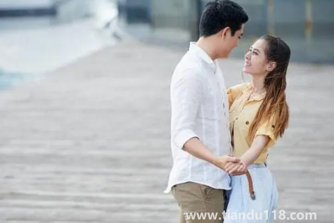 有男閨蜜的女朋友能不能要(男閨蜜算不算情人關(guān)系)(圖3) 有男閨蜜的女朋友能不能要3