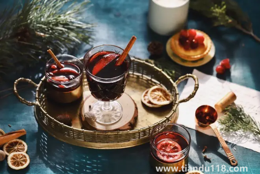熱紅酒會不會傷胃（熱紅酒的做法）