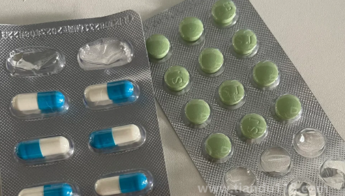 尿路感染0.1g左氧一天吃幾次（尿路感染打了頭孢左氧沙星沒效果怎么辦）